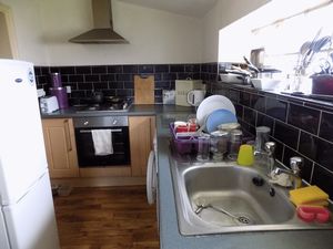 Kitchen- click for photo gallery